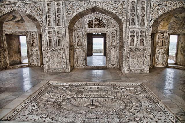 121 Agra, Rode Fort.jpg